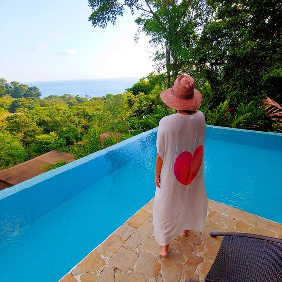 Meet your Posher, Stephanie - Picture 1 of 1